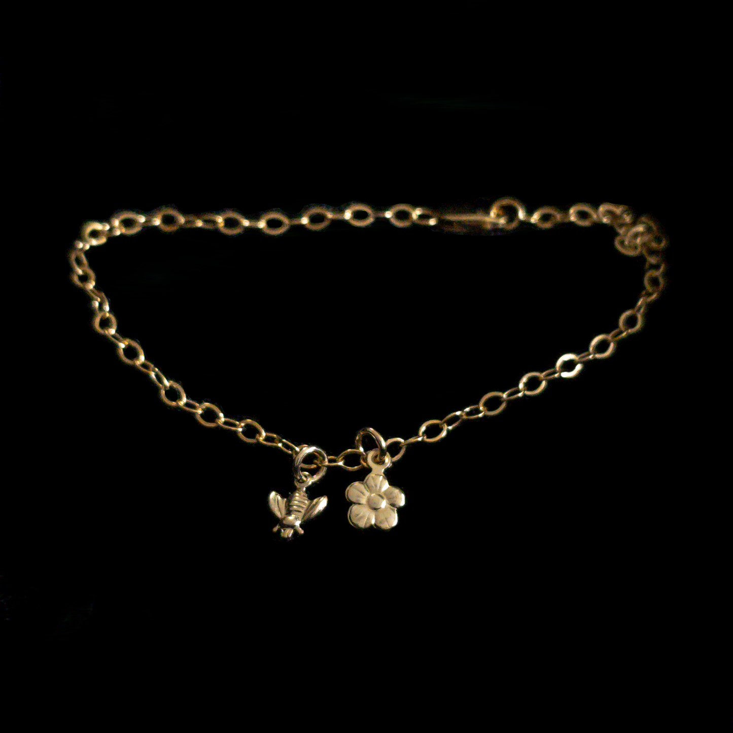 Bee & Daisy Charm Bracelet - Gold-Filled